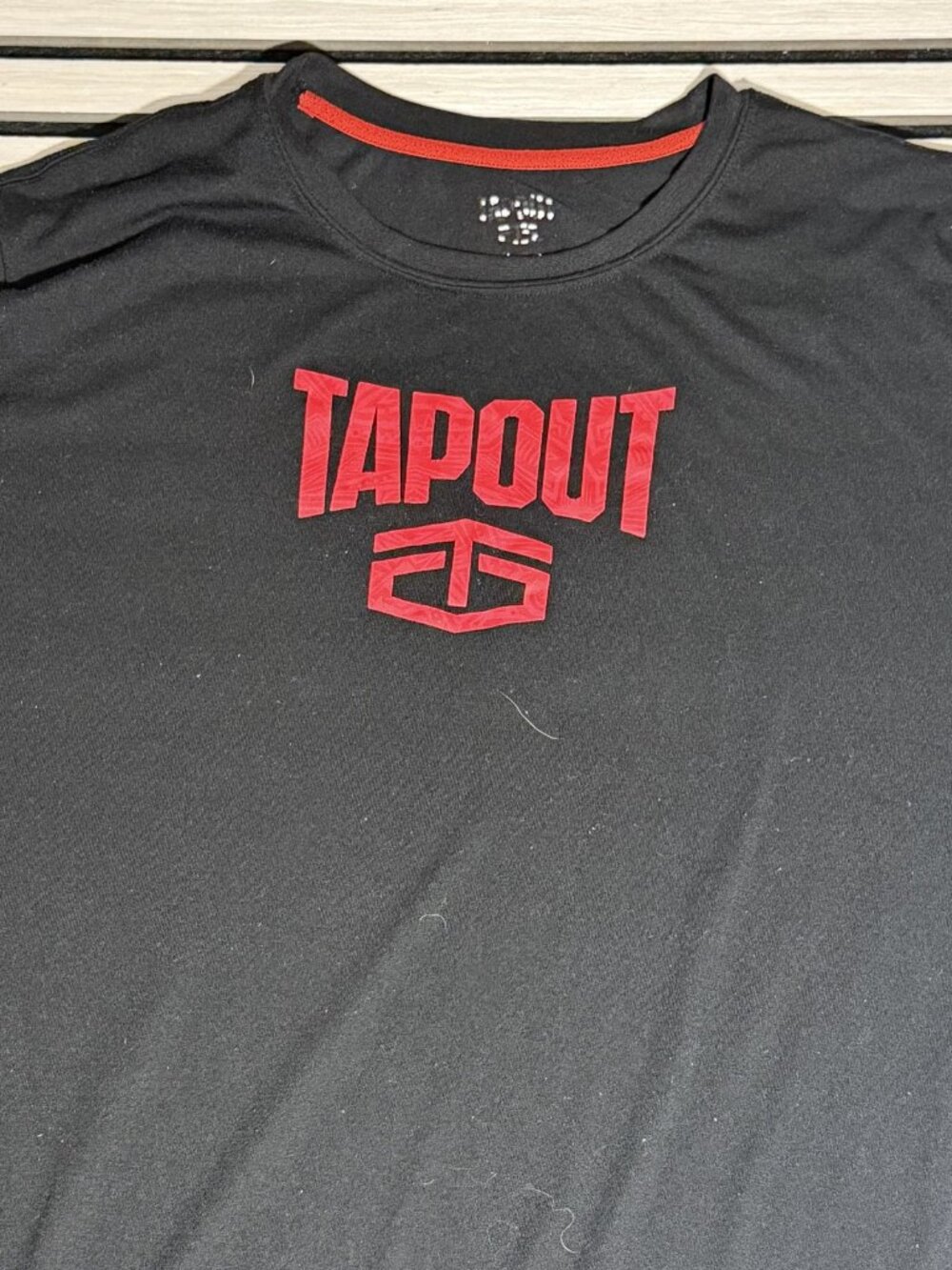 Tapout Graphic Tee Black Red Logo XL MMA Y2K Gym Fight Shirt